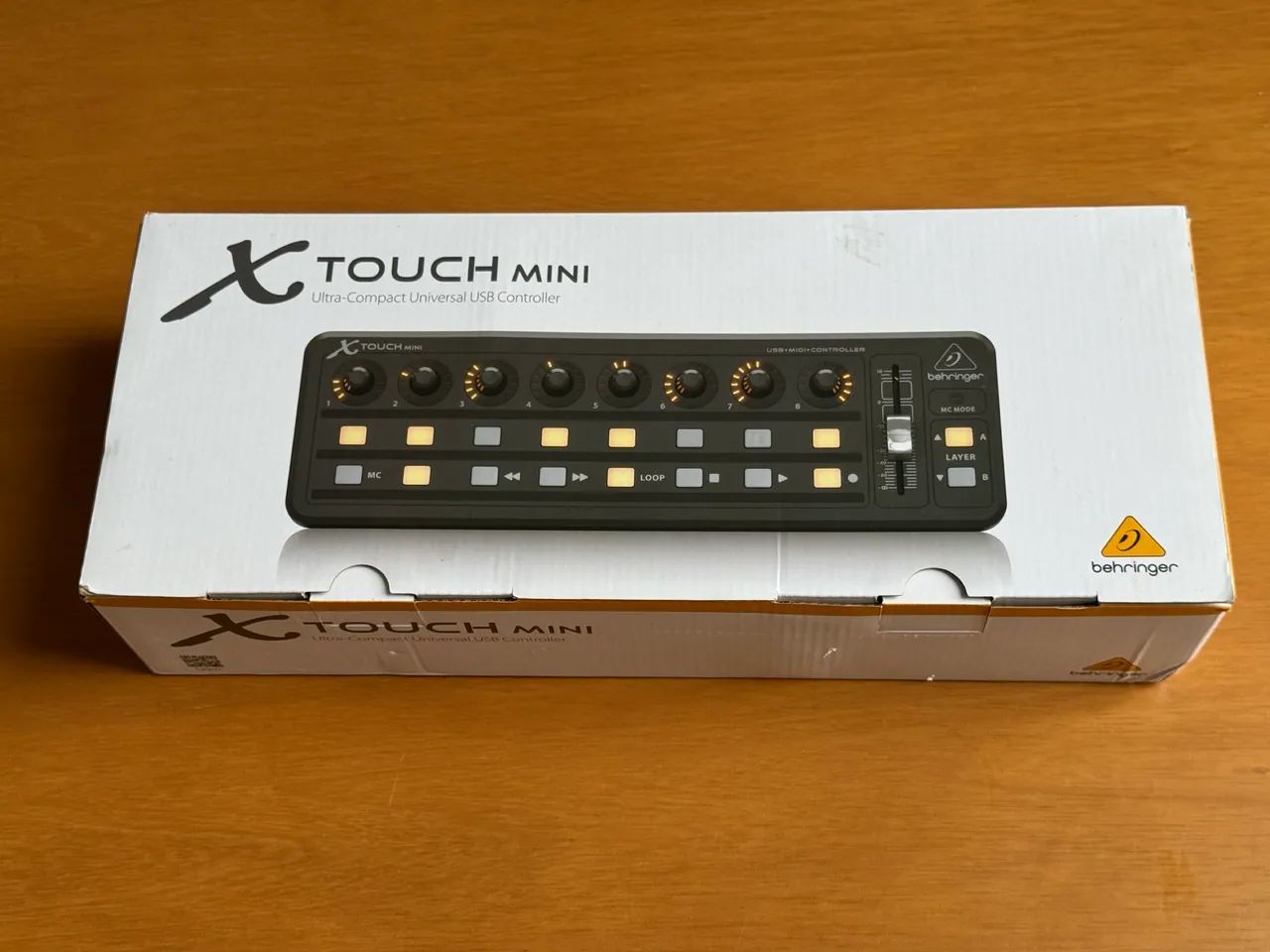 Behringer X-Touch mini