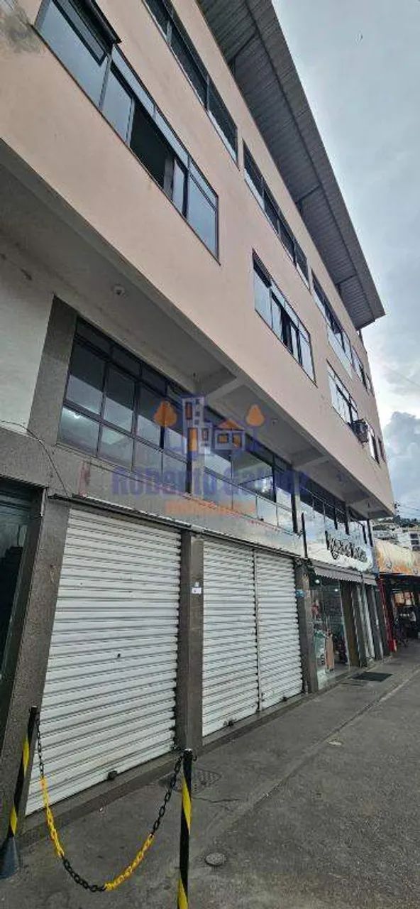 Prédio Comercial à Venda em Nova Friburgo com Lojas, Sobrelojas e Salas Comerciais Locadas - Foto 3