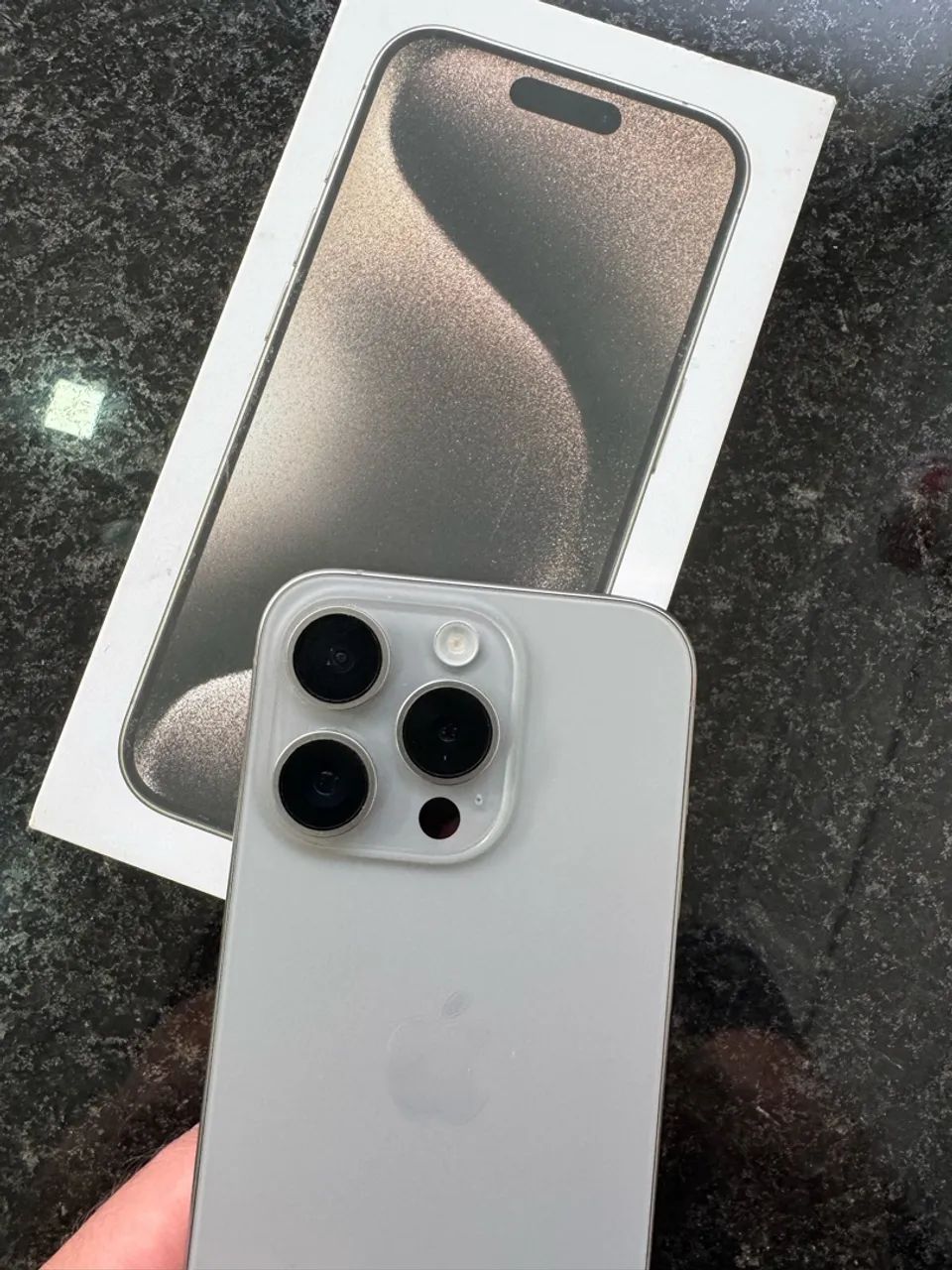 iPhone 15 Pro Titanium + Caixa Original  - Foto 5