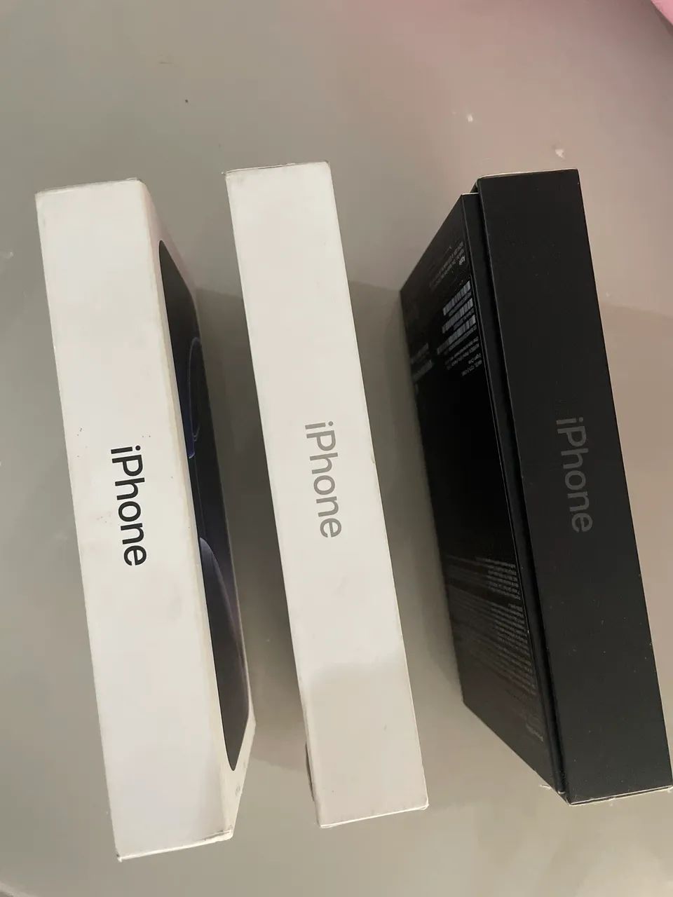 Caixa de iPhone 16 pro e 13 pro - Foto 3