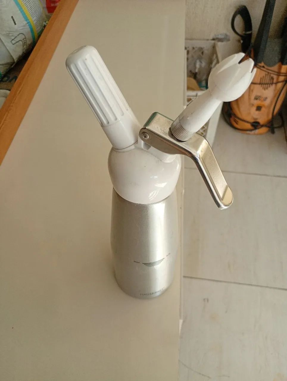 Garrafa para chantilly - Foto 2