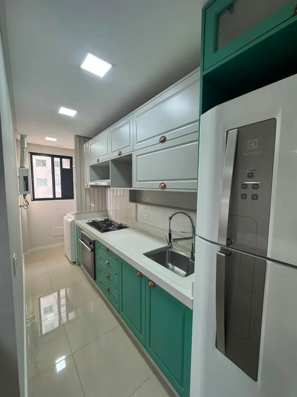 Apartamento com 01 Suíte + 01 Dormitório no São Judas