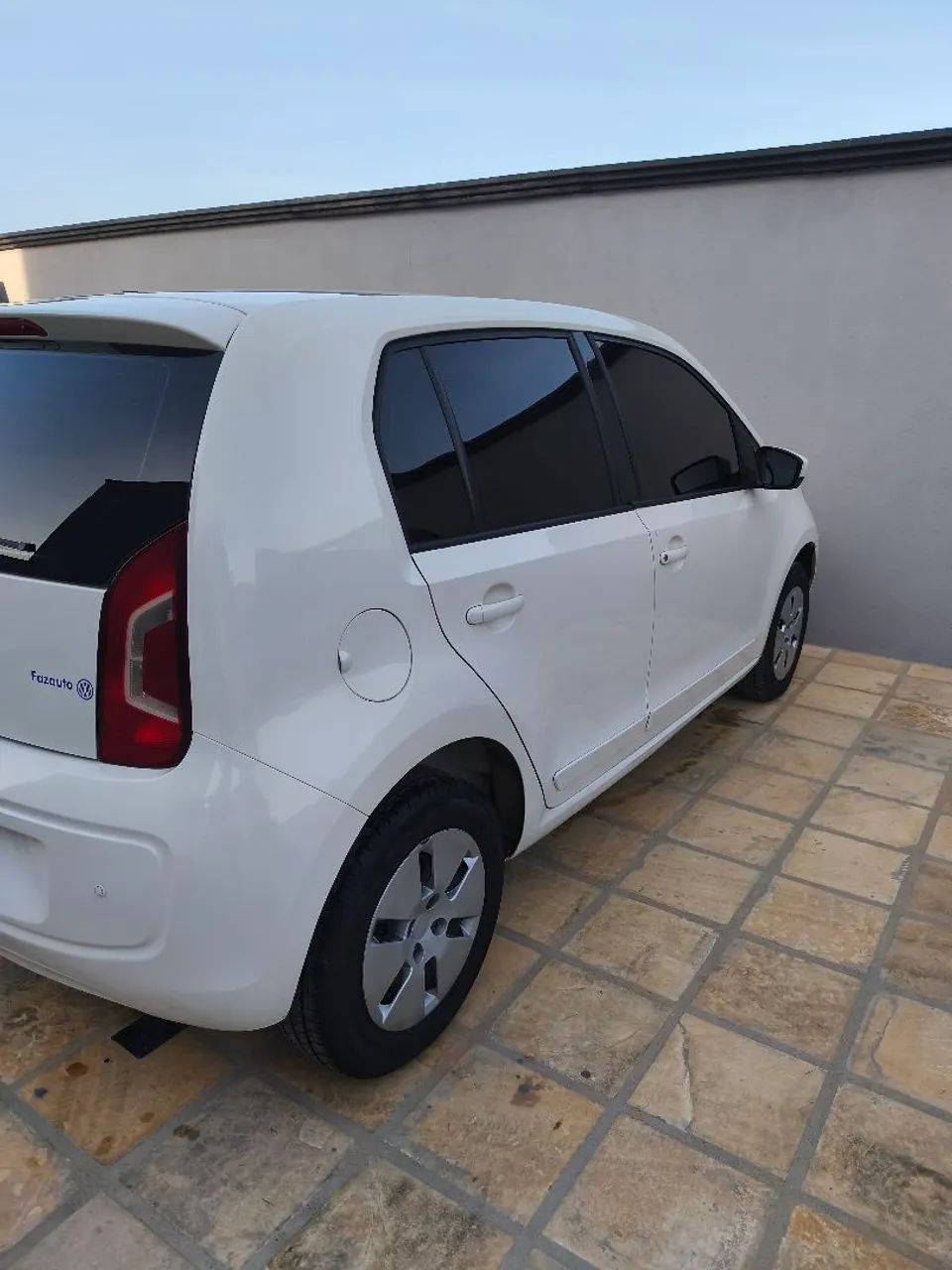 Volkswagen Up! 1.0 TOTAL FLEX 12V 5P 2015