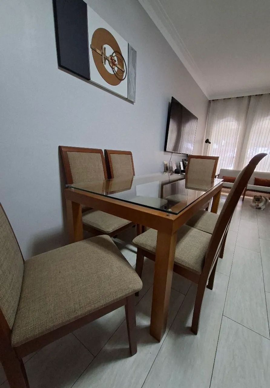 Mesa de jantar Tok Stok com 8 cadeiras  - Foto 2