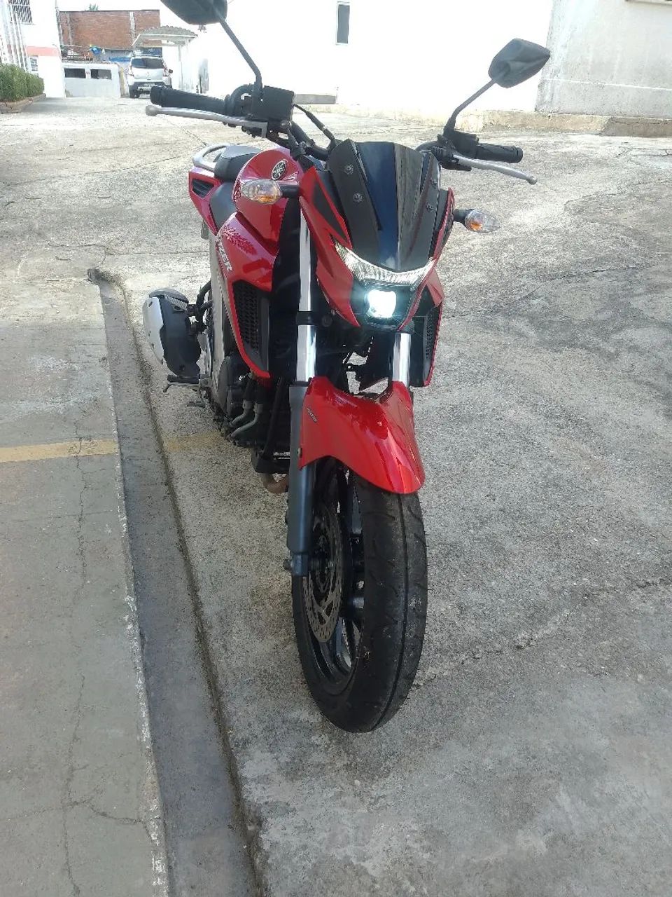 Fazer 250cc R$ 21.500 - Foto 4
