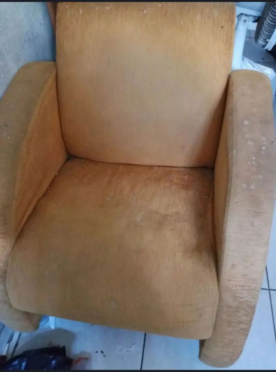 Poltronas 80 cada - Foto 3