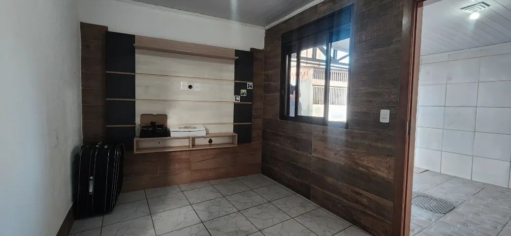 Casa com 2 Quartos Reformada e com armários - Foto 4
