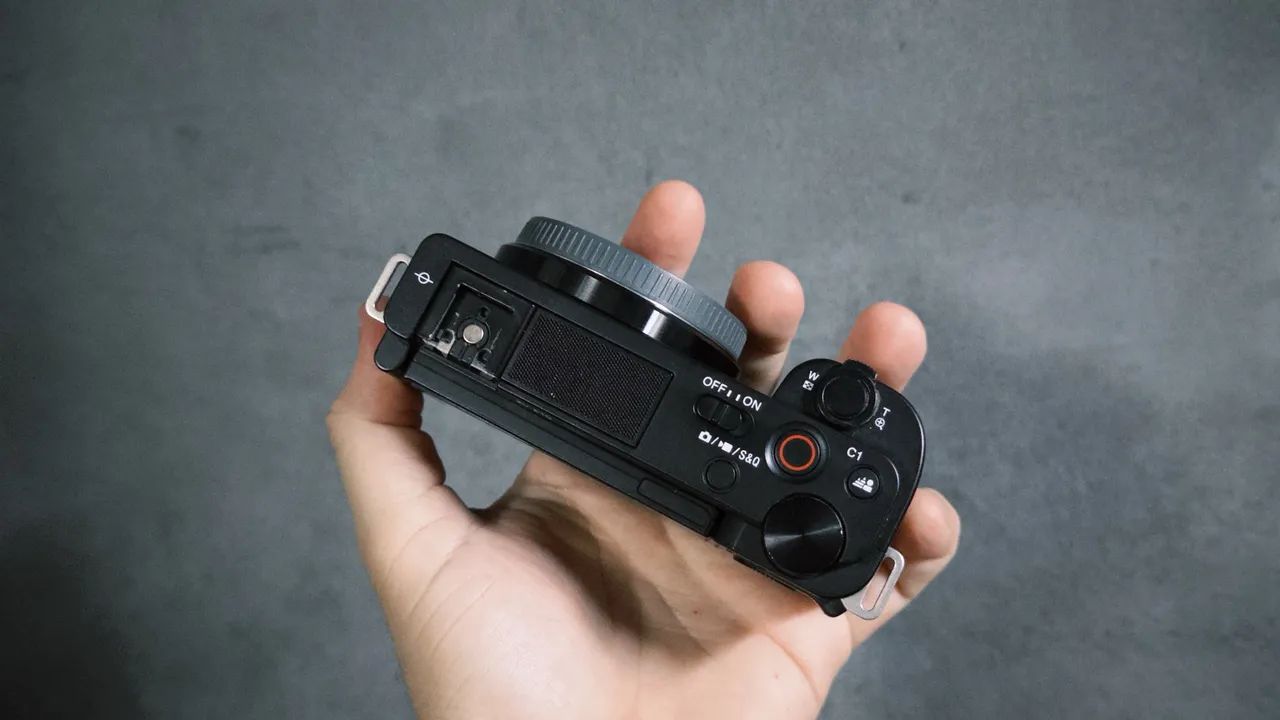 Câmera Sony ZV-e10 - Foto 2