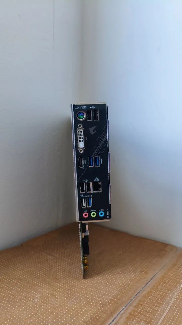 Placa Mãe Gigabyte B550M Aorus Elite - Foto 2