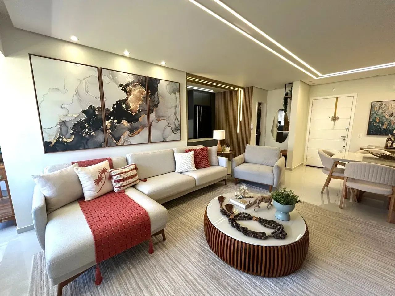 Apartamento finamente mobiliado em Jurerê Internacional com 3 dorms, 2 Suítes e 144,00 m2 - Foto 2