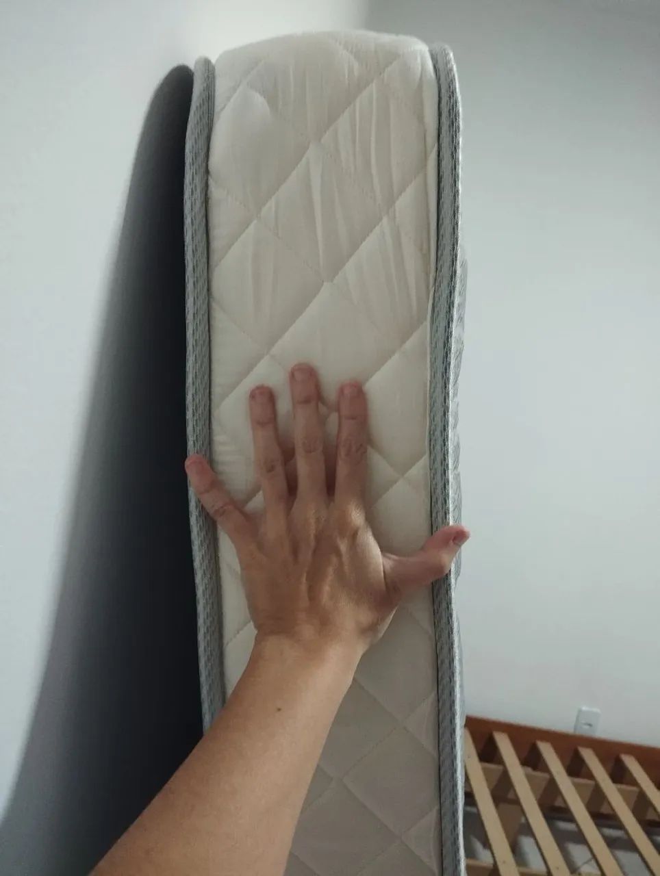 Cama e colchão de espuma D33 - Foto 4