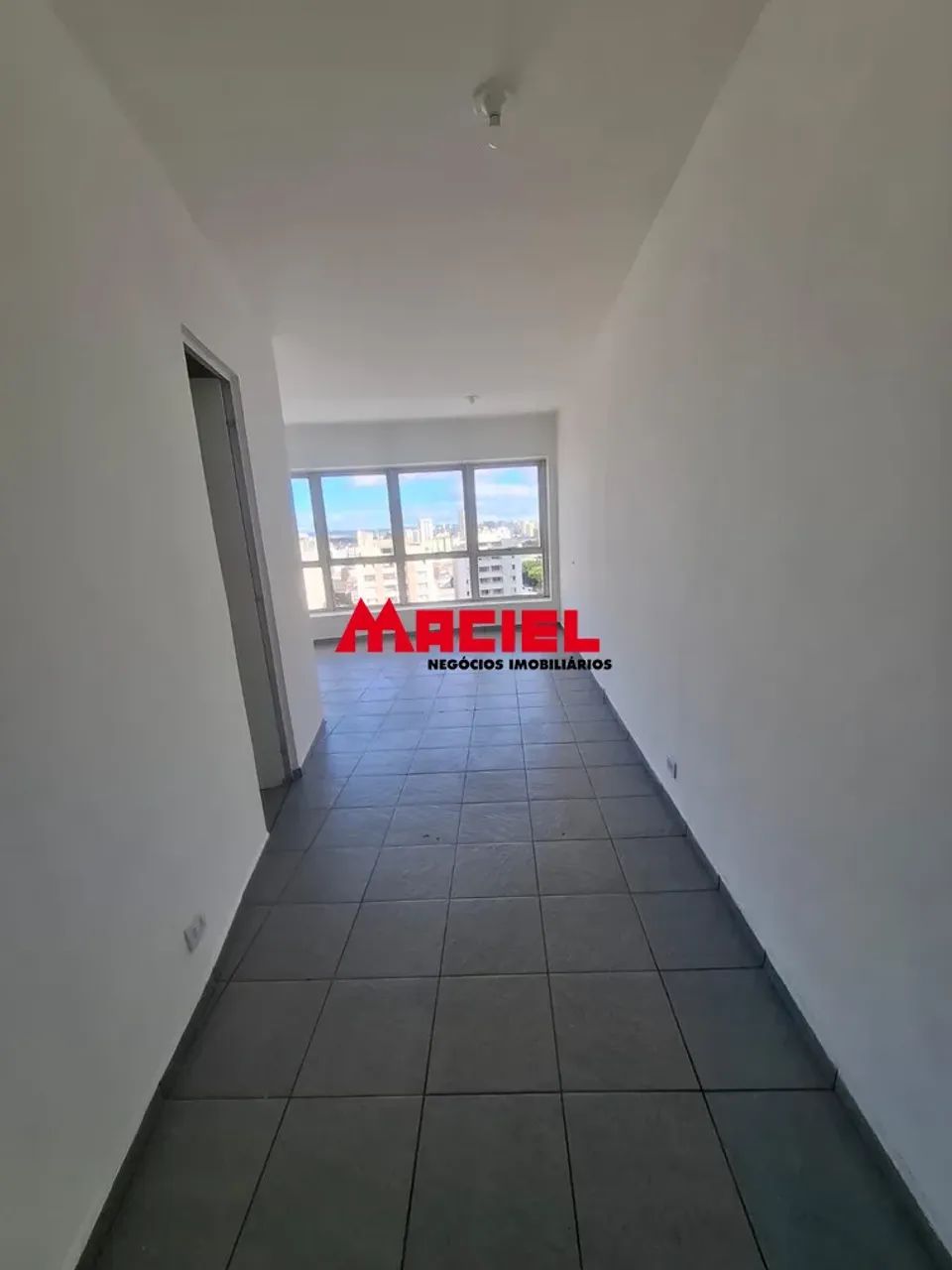 SALA COMERCIAL NO CENTRO DE SÃO JOSE DOS CAMPOS - Foto 4