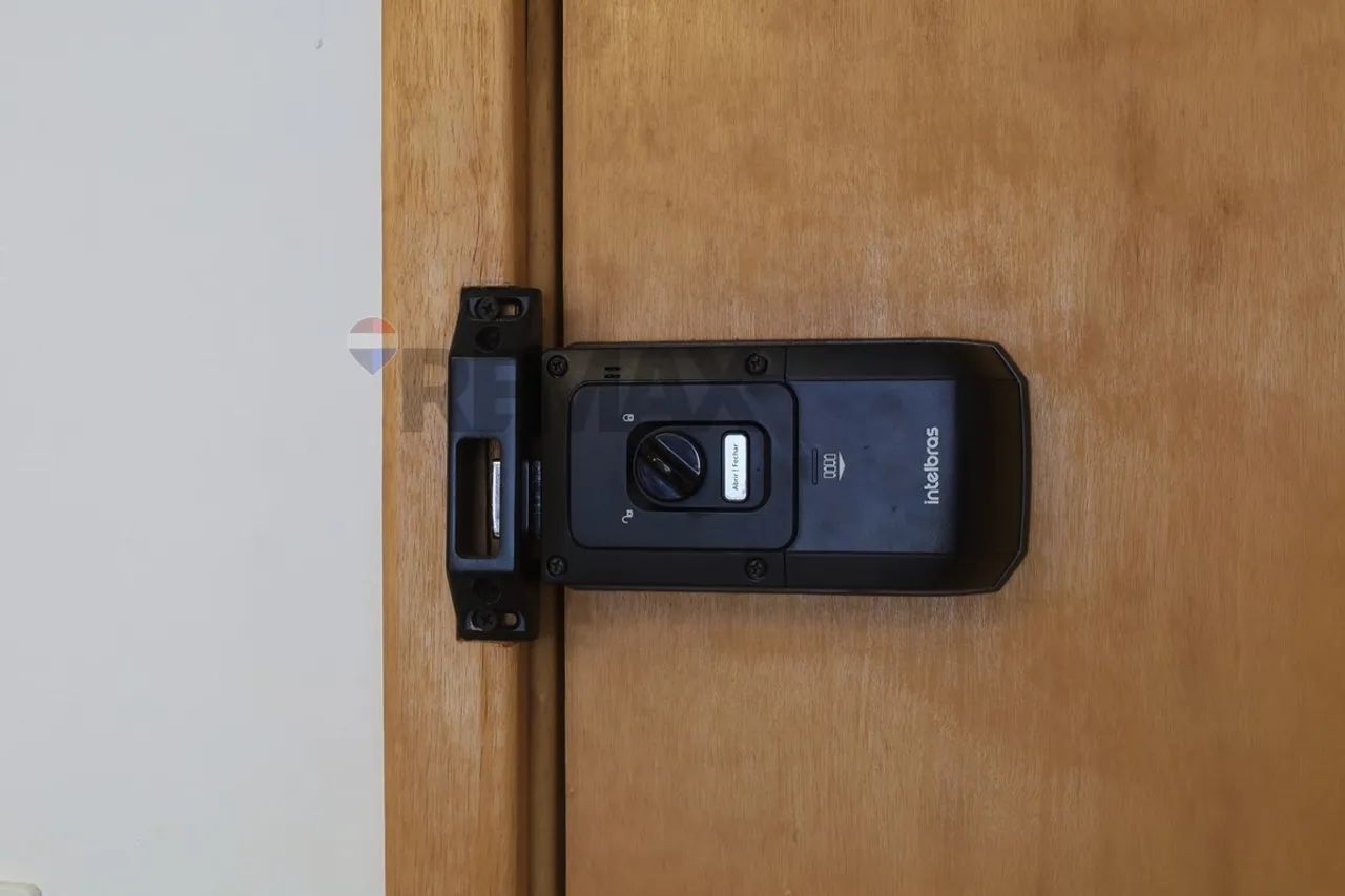Apartamento mobiliado e equipado com 55m com 2 quartos, sendo 1 suíte, área de serviço, wc - Foto 3