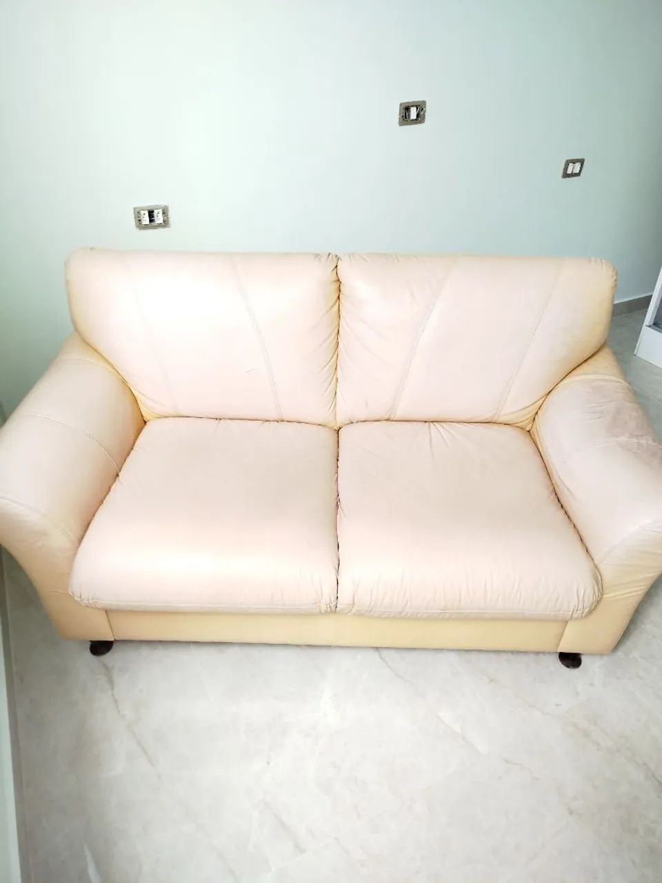 Sofá 2 lugares 