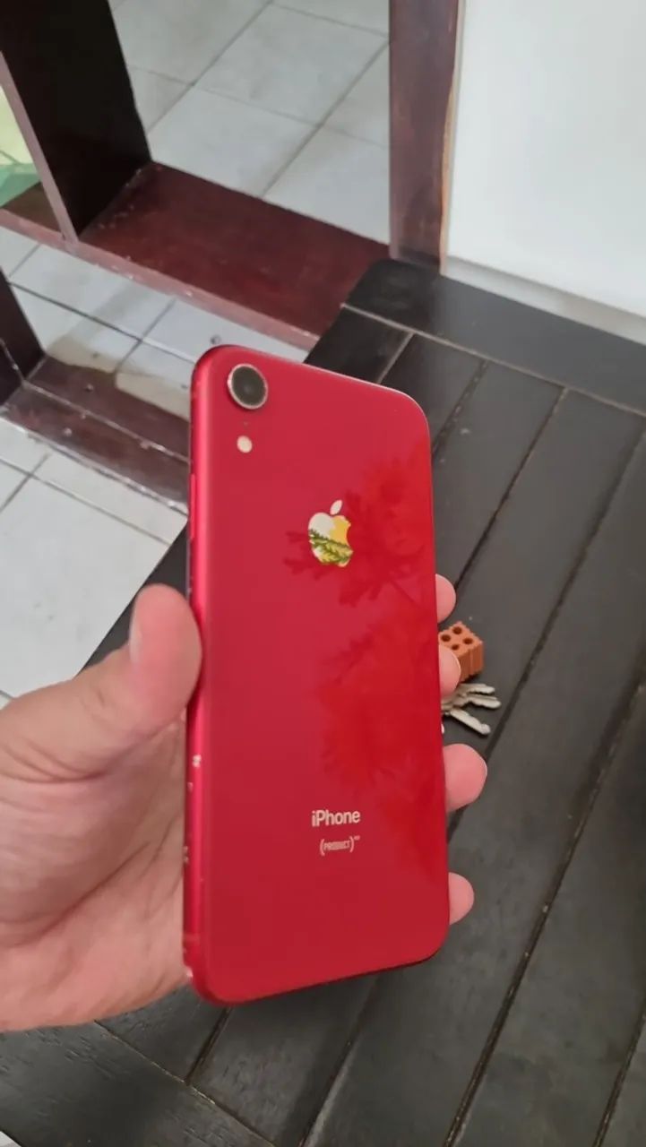 iPhone XR 64gb Red