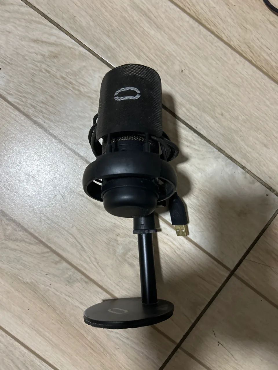 Vendo negóciavel teclado,mouse,mousepad,microfone,placa mão processador memória ram - Foto 5