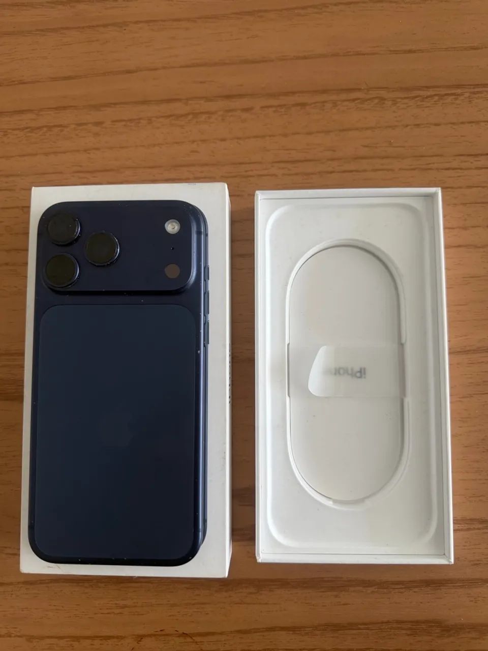 iPhone 17 Pro Max Azul - na Garantia.  - Foto 2