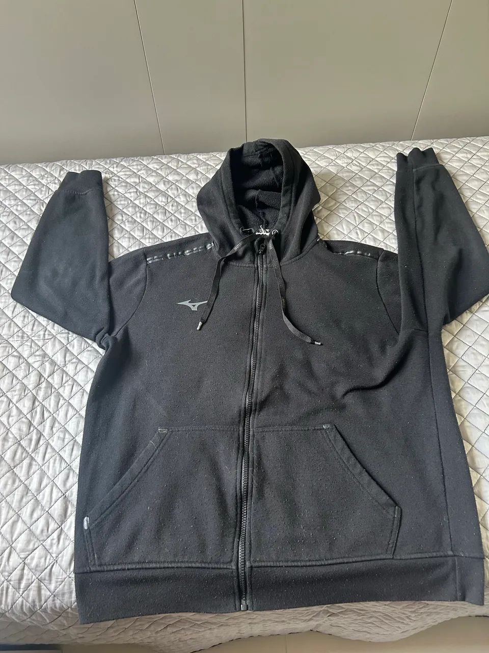 CASACO MOLETOM MIZUNO PRETO COM CAPUZ
