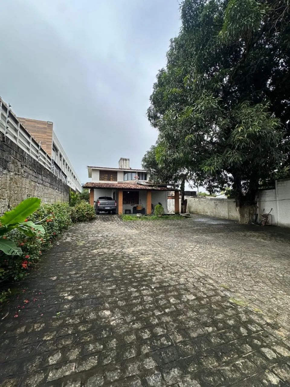 Casa c/ Terreno de 1.010m² - Área Comercial Barro Duro - Foto 4