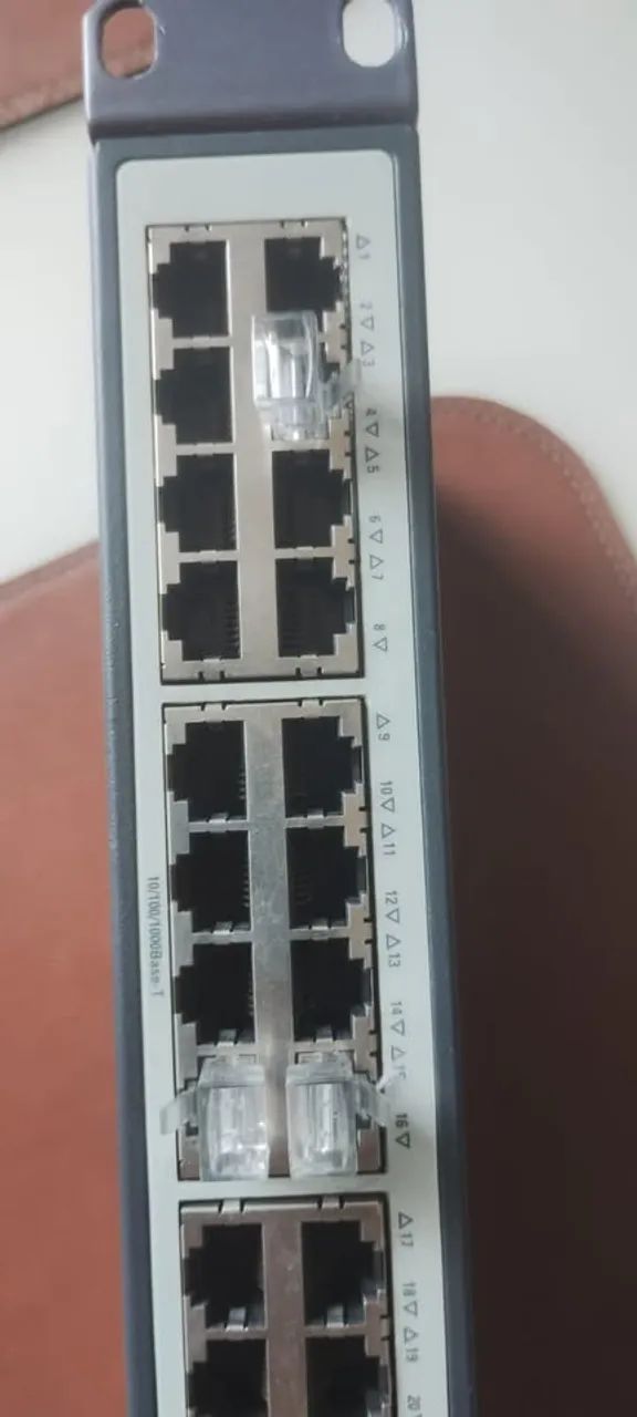 switch giga 10/100/1000 24 portas + 4sfp +console - Foto 4