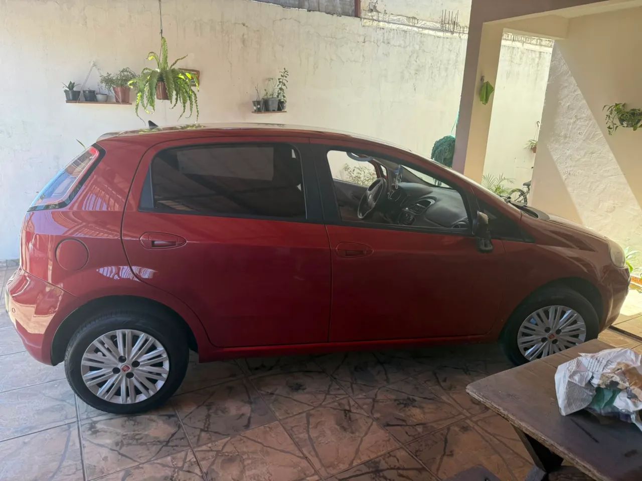 Fiat Punto Punto ATTRACTIVE 1.4 Fire Flex 8V 5p 2014