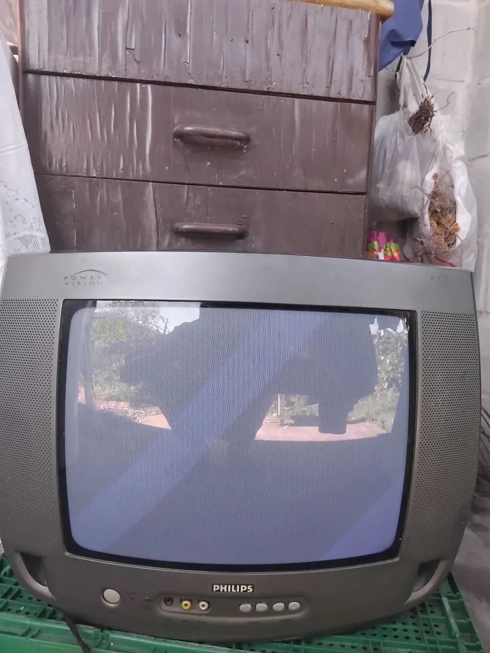 TV de Tubo Philips 14" Funcionando Perfeitamente - Ideal para PS1 e PS2 - Foto 2