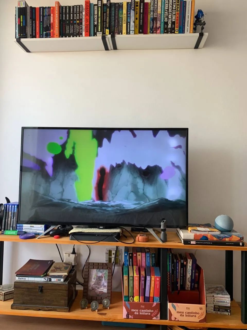 TV AoC 43 polegadas com defeito na tela