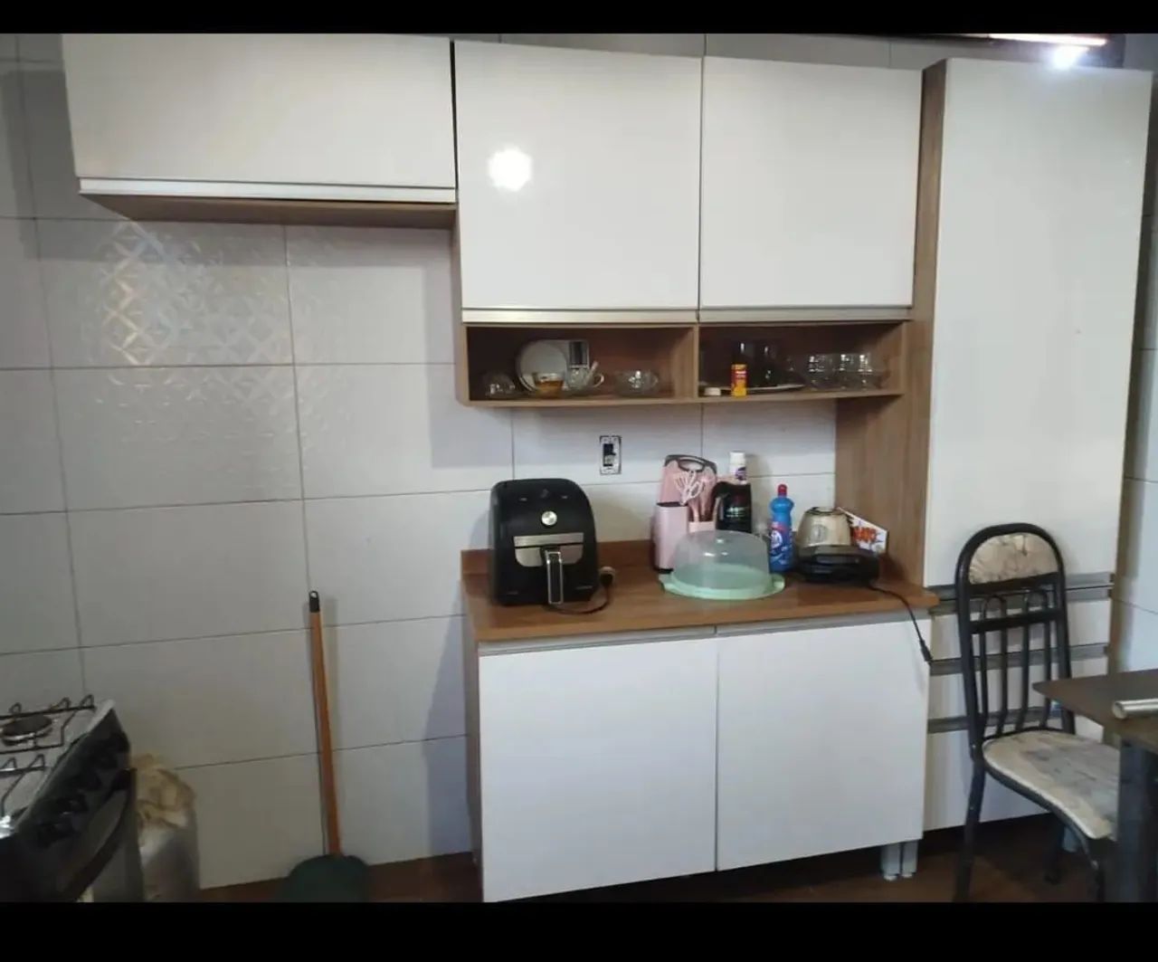 Vendo uma lindo armário de cozinha 