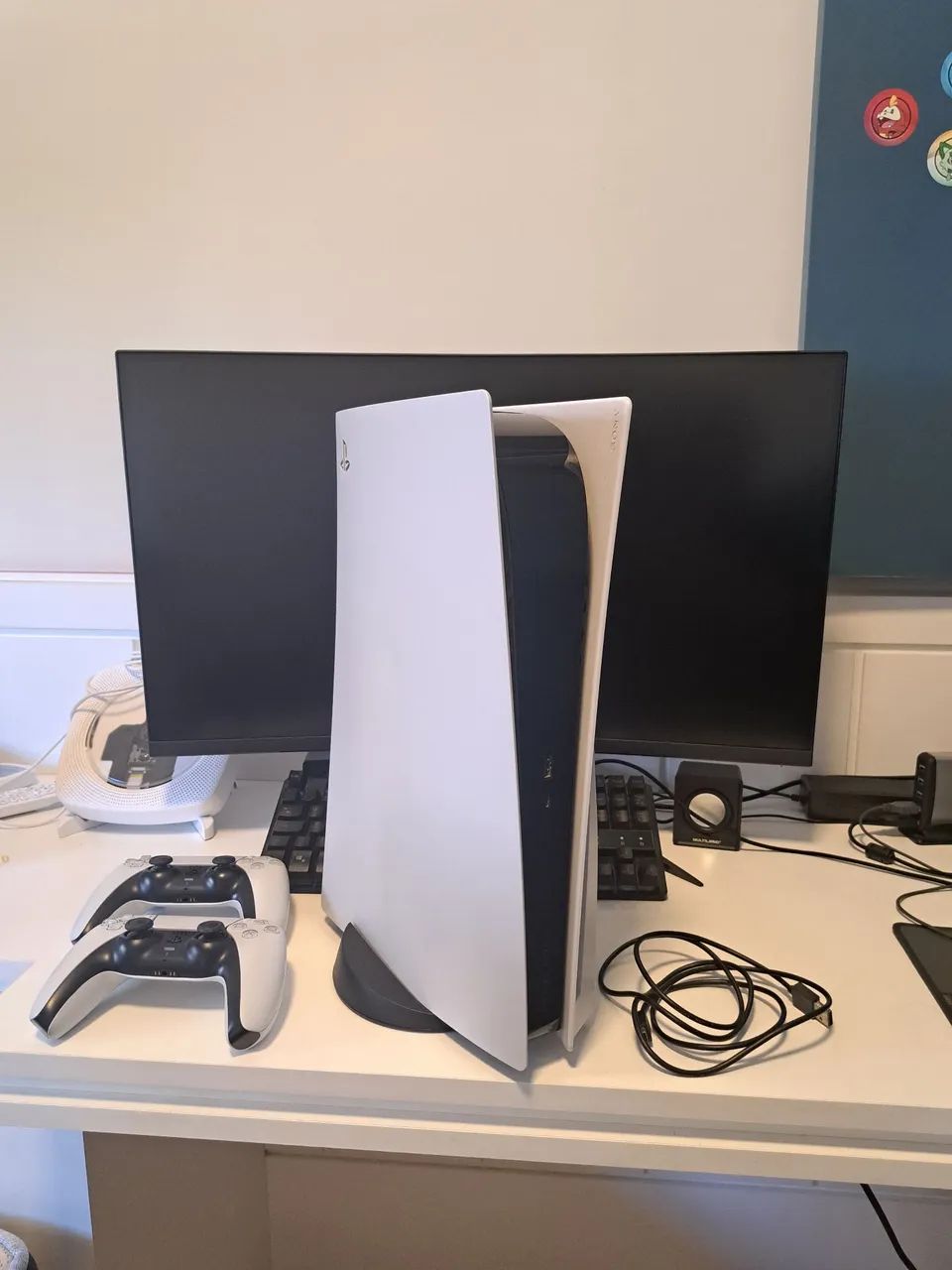 Ps5 Fat com leitor de discos 825gb usado em ótimo estado