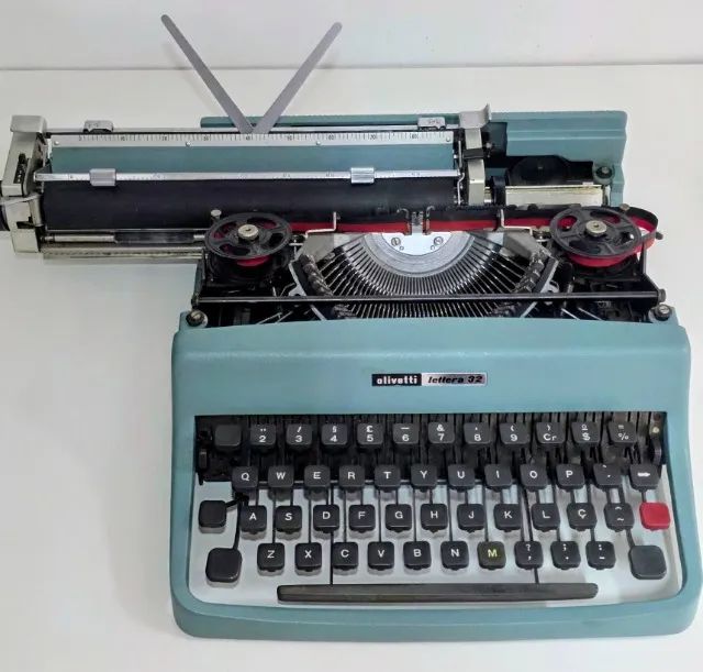 Olivetti Lettera 32 máquina de escrever - 1963- Alumínio verde, original, zerada - Foto 5