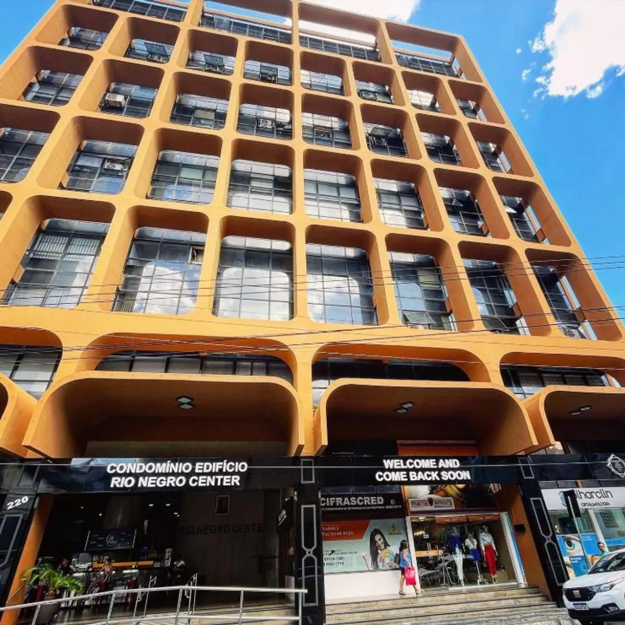 Sala Comercial no Centro 
