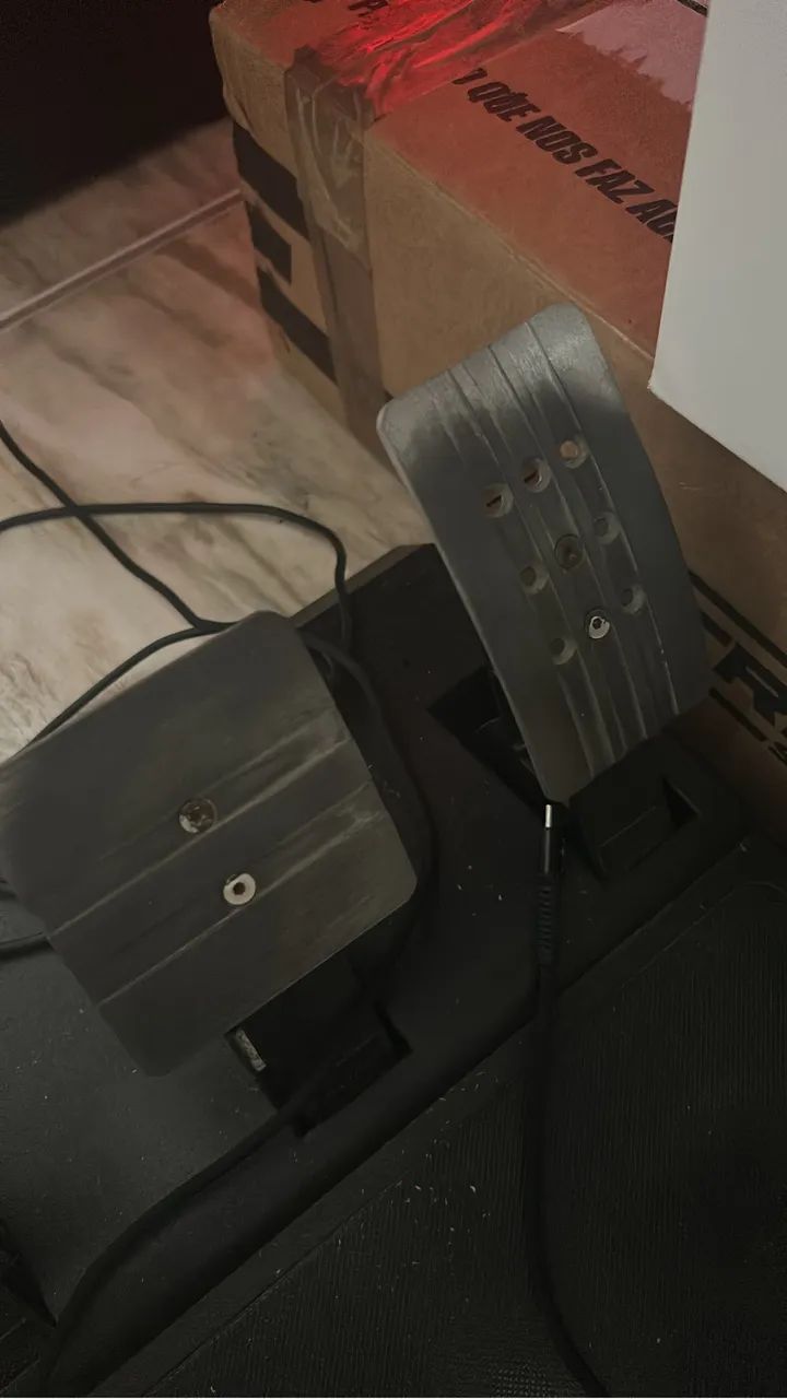 Thrustmaster T300 RS GT com célula de carga - Foto 5