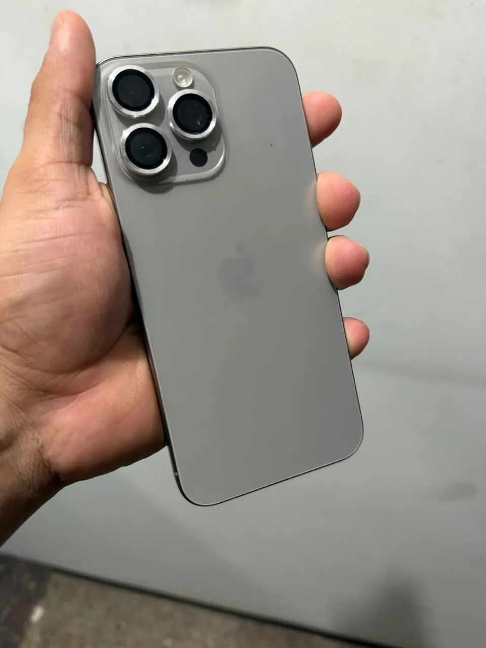 iPhone 15 por max 