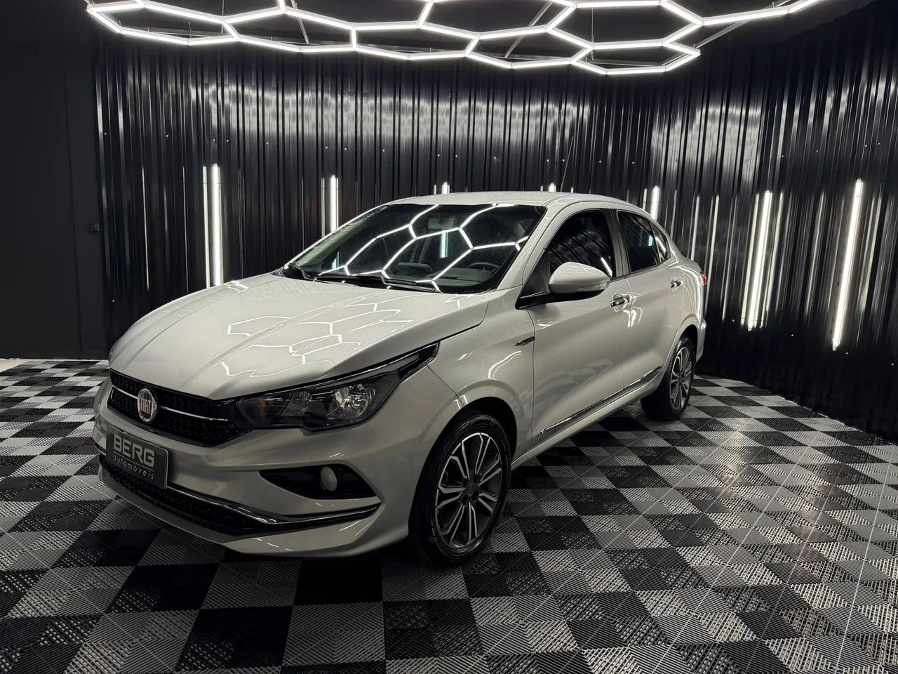 Fiat Cronos Precision 1.8 16V Flex Aut. 2019