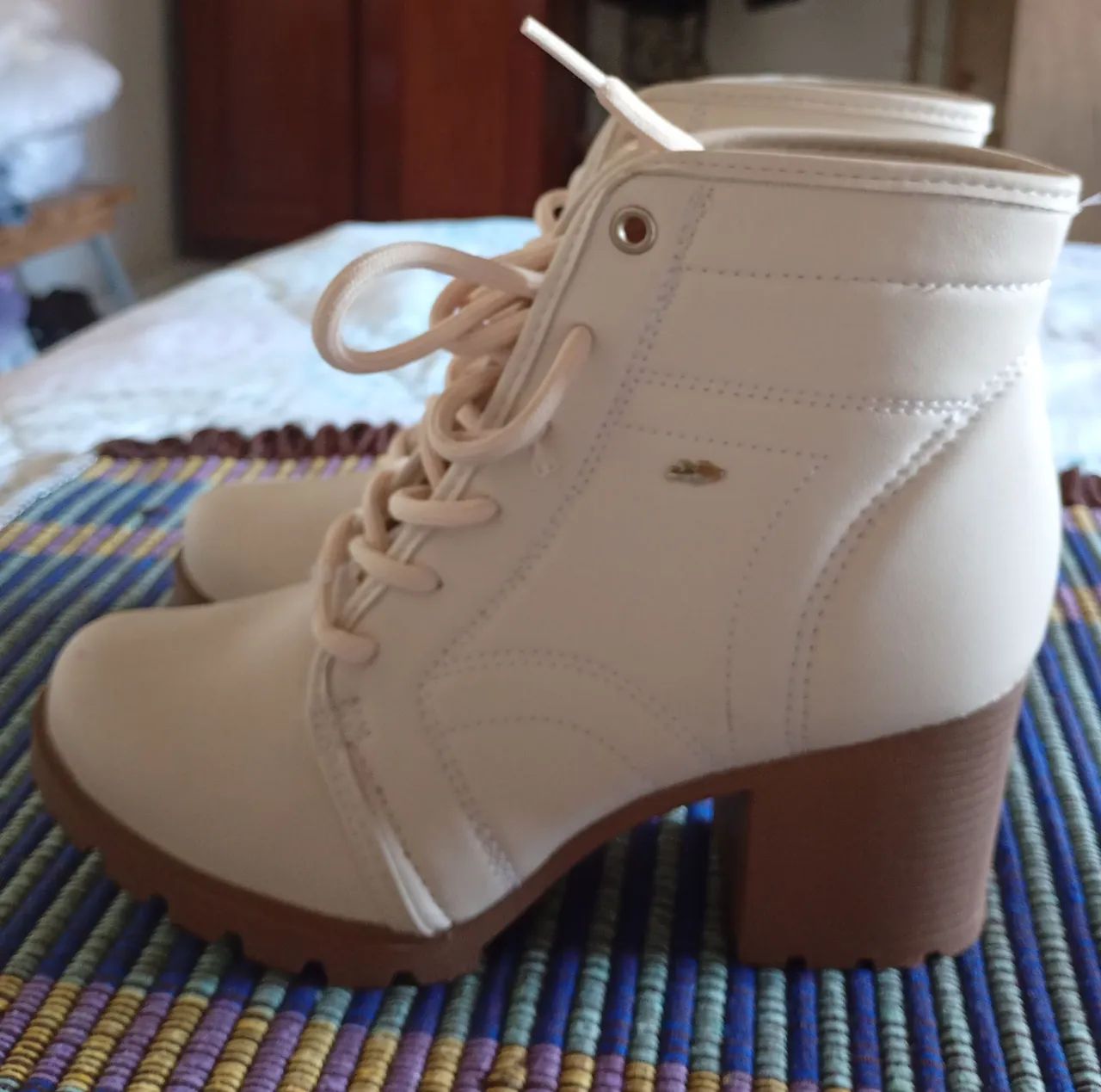 Bota couro