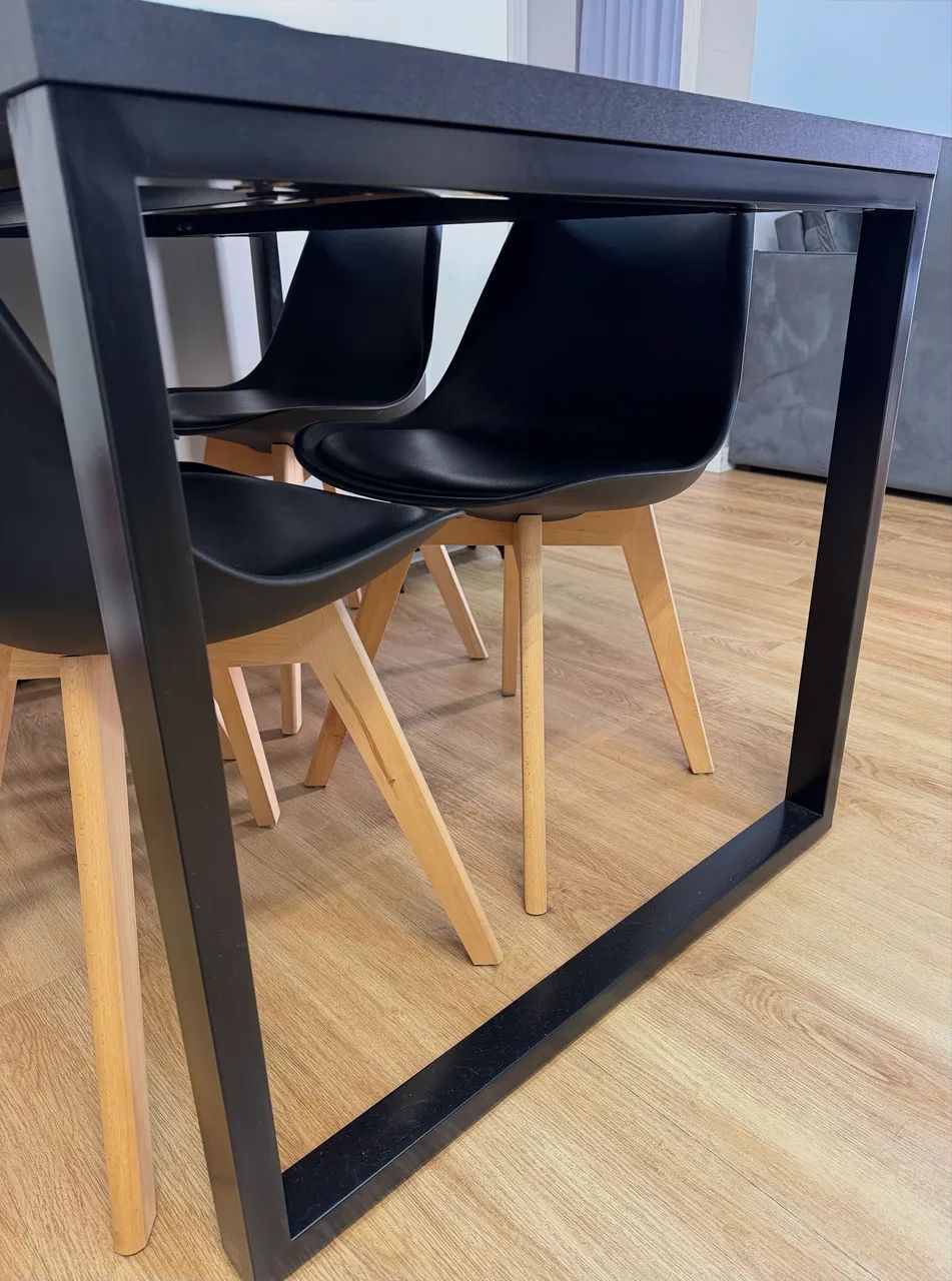 Mesa de Jantar 4 lugares Industrial Preta - Foto 2