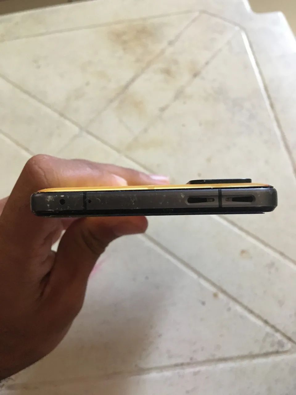 POCO F4 GT 12 RAM 256GB - Foto 2