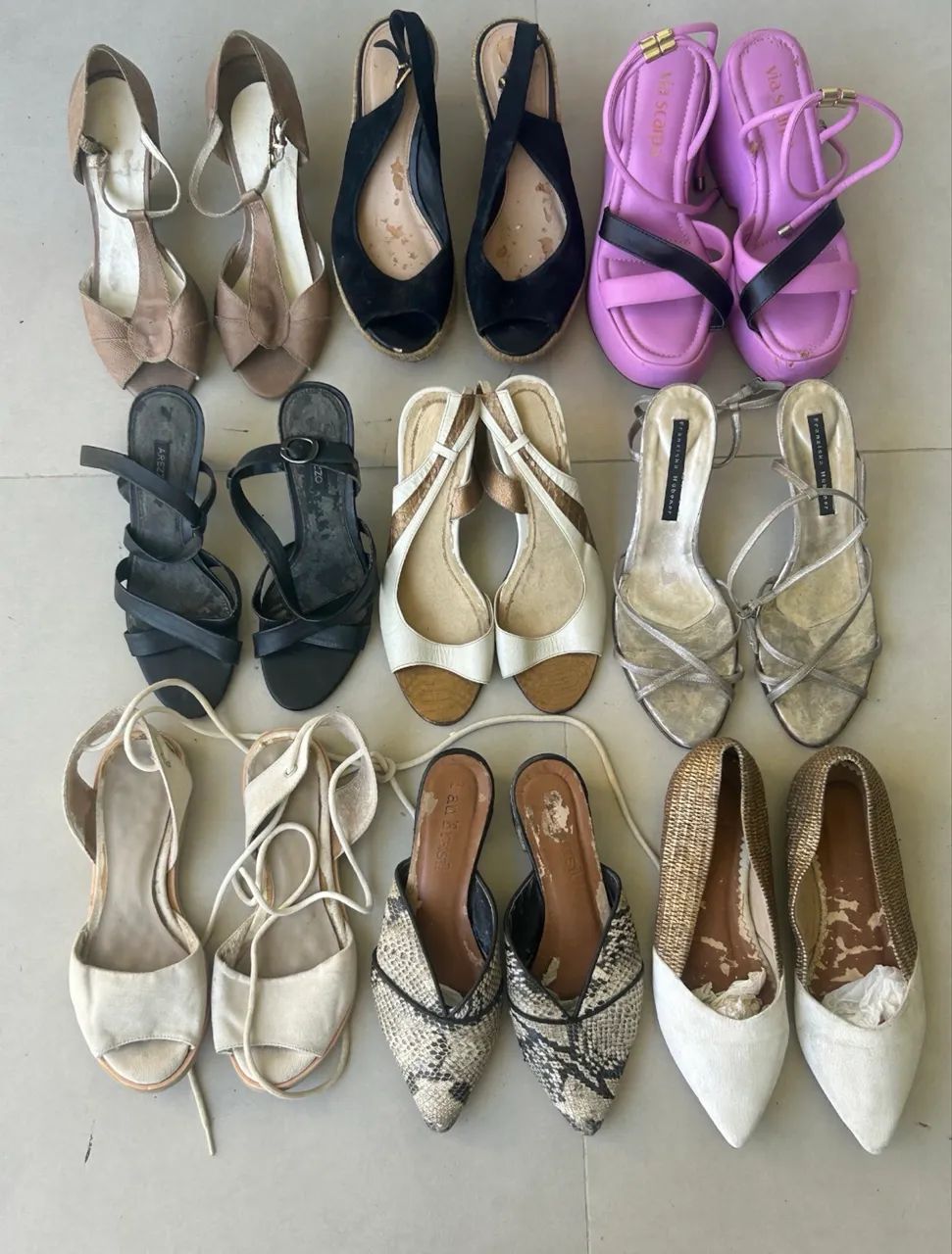 LOTE 9 PARES SANDÁLIAS FEM R$79 OU R$15 CADA - Calçados - Parque