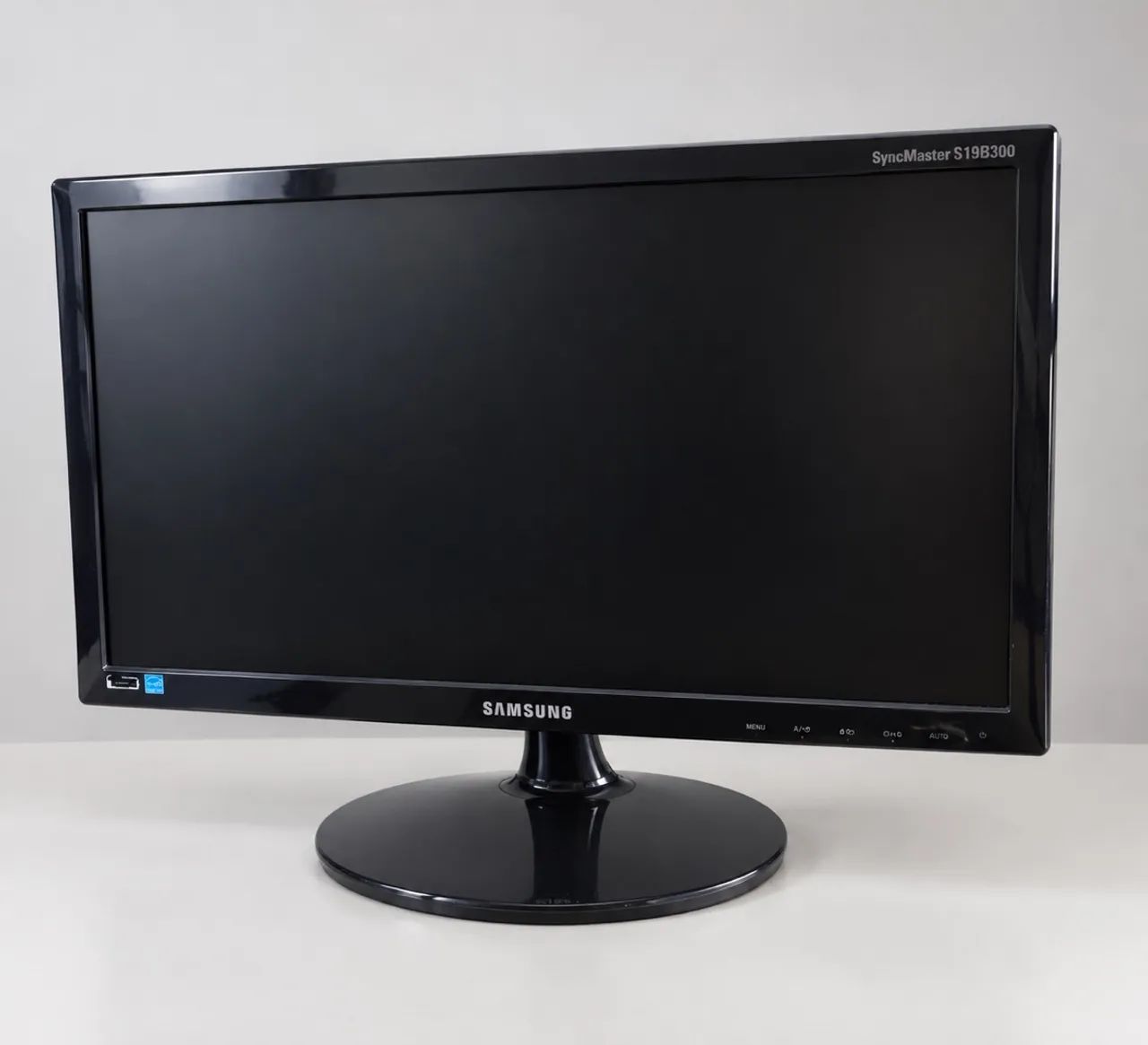Monitor Samsung SyncMaster S19B300