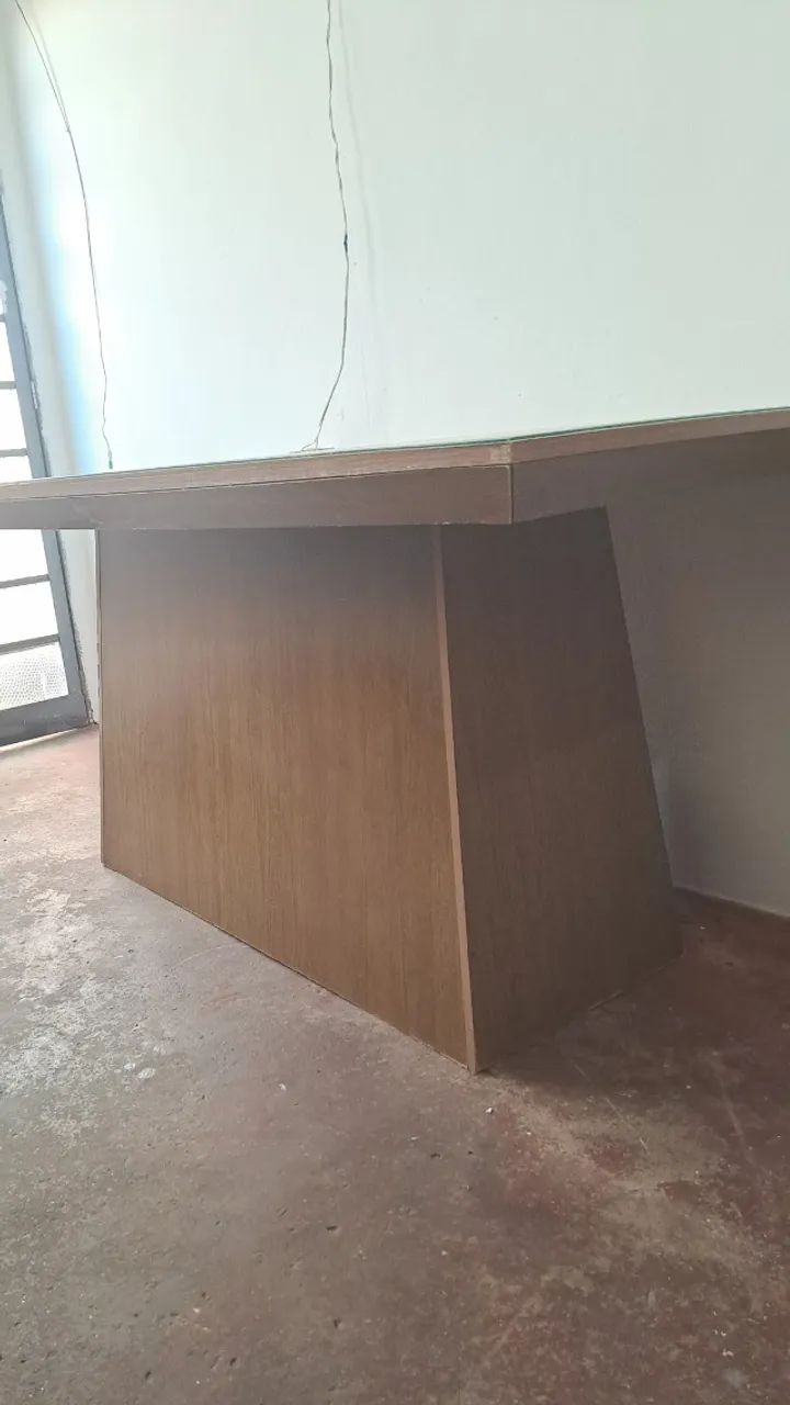 Mesa com tampo de vidro laqueada 1,80 x 0,90 - Foto 2
