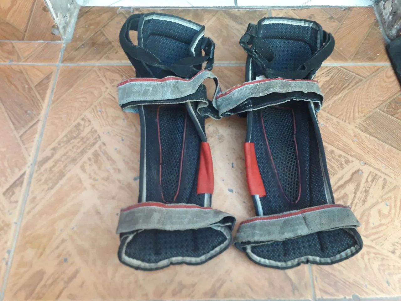 CANELEIRA INTEGRADA DA MARCA DAINESE  - Foto 3
