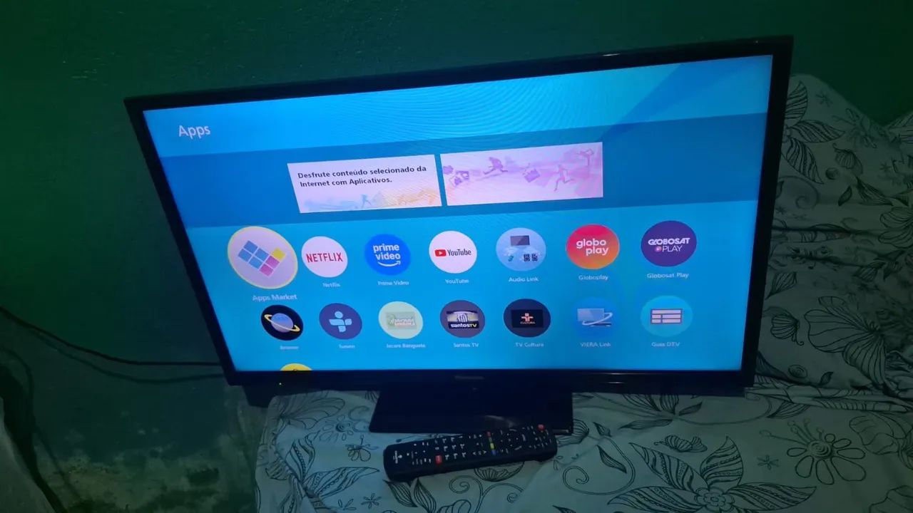 Tv smart Panasonic 32 polegadas Acompanha pezinho controle faço entrega  - Foto 2
