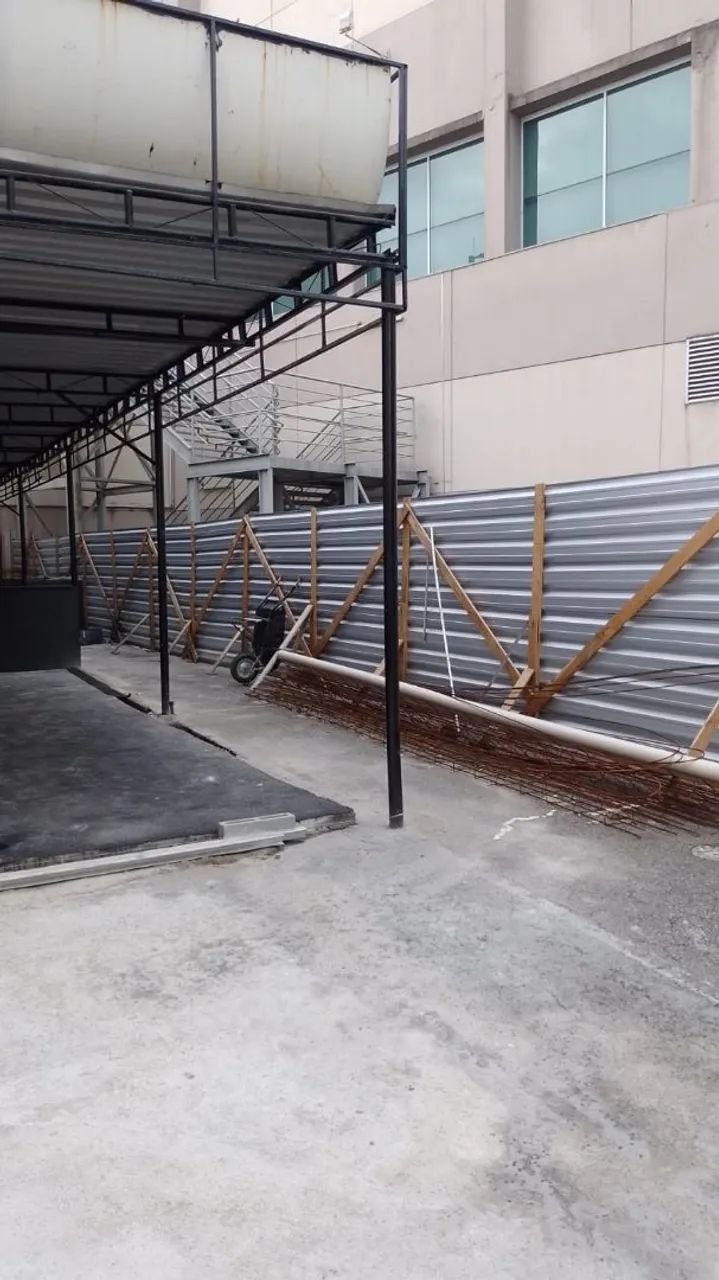 Tapume Metálico Galvanizado para Obra - Ótimo Estado - Pronto para Uso - Foto 3