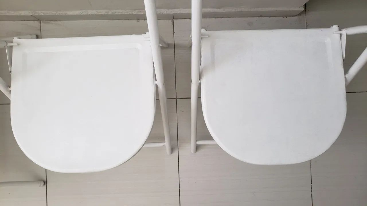 Mesa + 2 cadeiras em aço LINDAS! - Foto 4