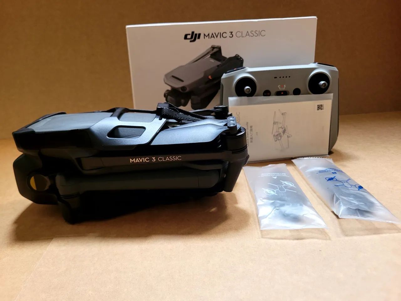Drone DJI Mavic 3 Classic  - Foto 5