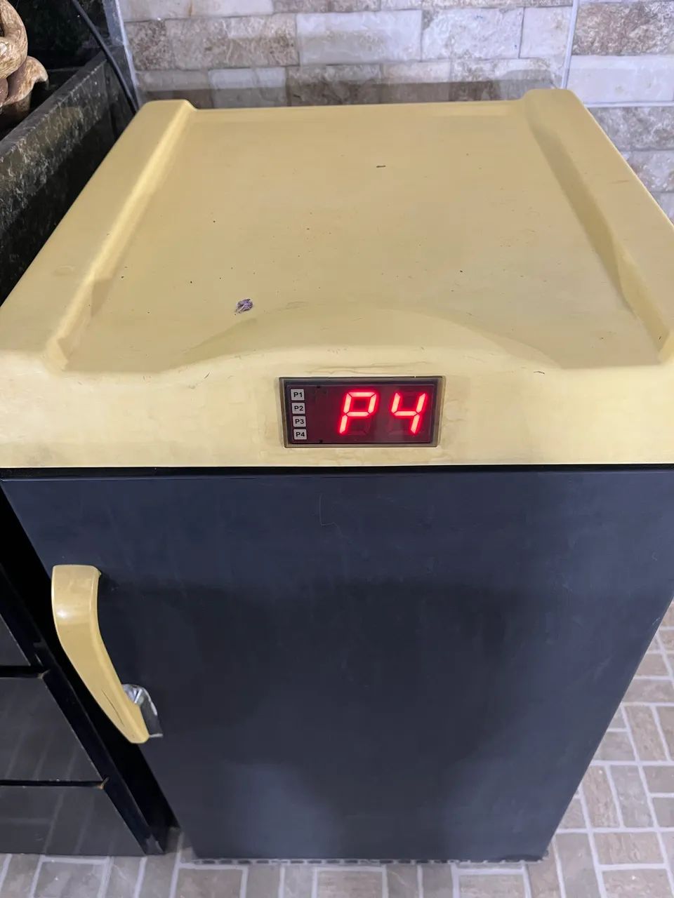 Frigobar Freezer Venax 