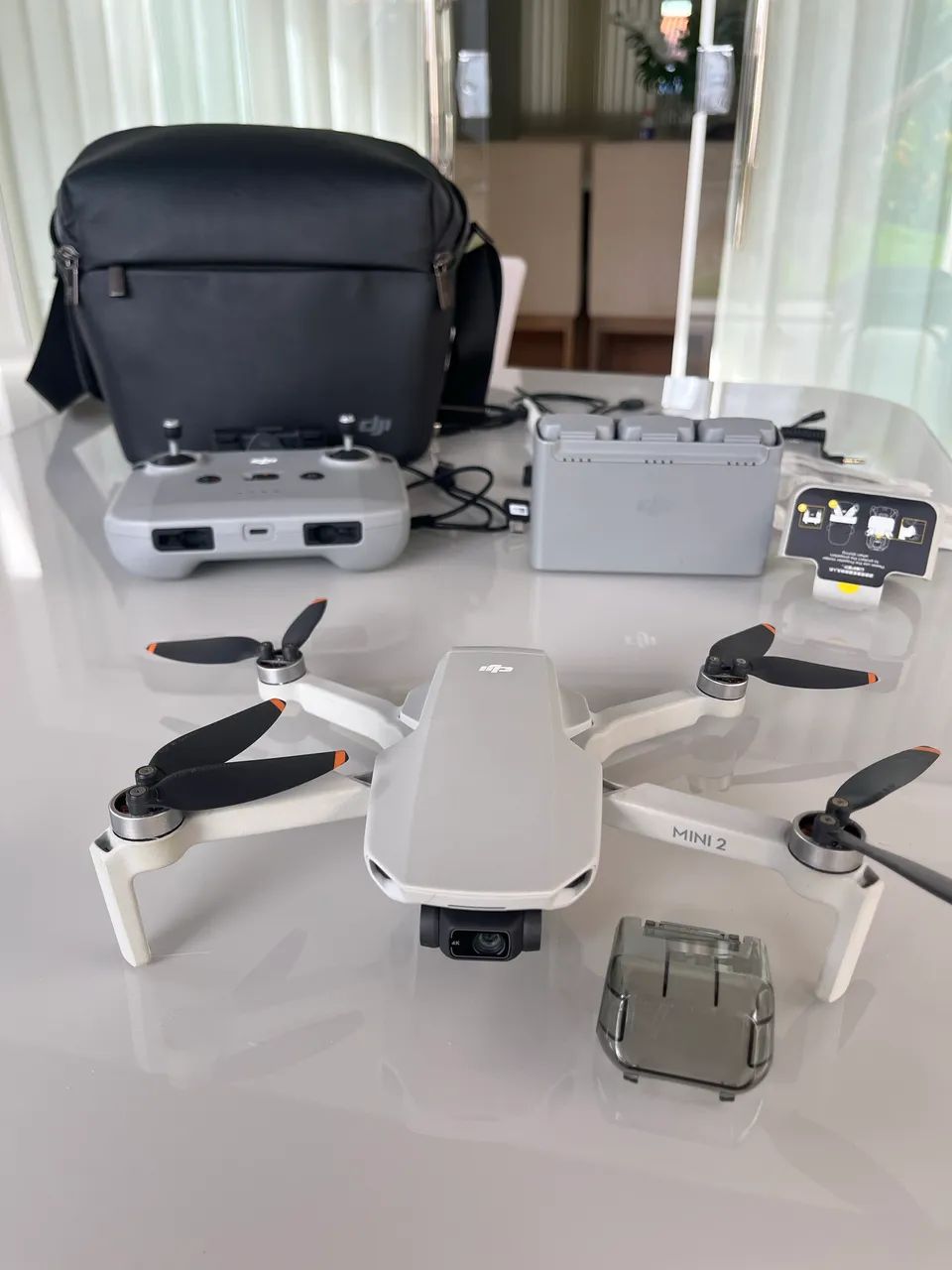 DJI Mini 2 + Bolsa + Máscara FPV