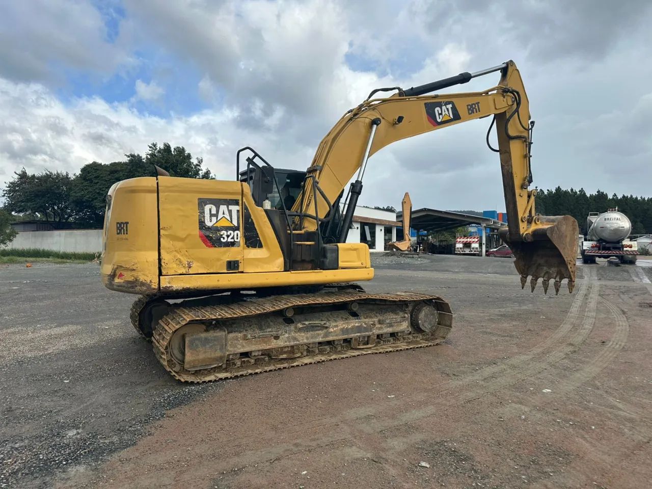 CATERPILLAR 320 ano 2018 - Foto 2