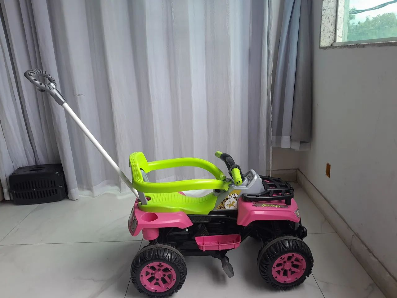 Vendo quadriciclo infantil, ele é bem grande - Foto 2