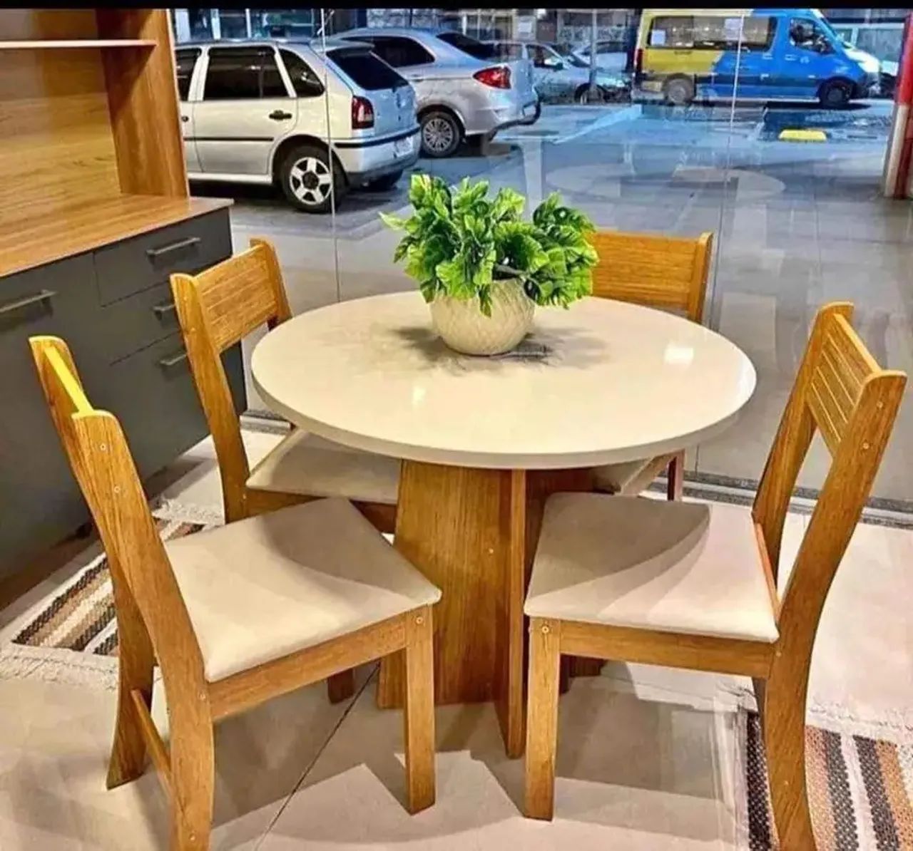 Mesa de Jantar c/4 Cadeiras Flip